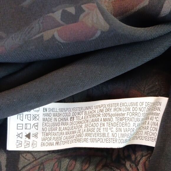 Forever 21 Floral Dress - Picture 11 of 13